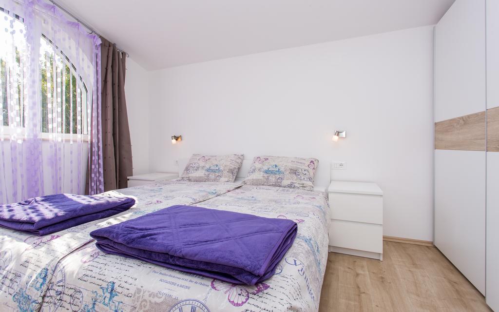 Apartments Matea Baška Eksteriør bilde